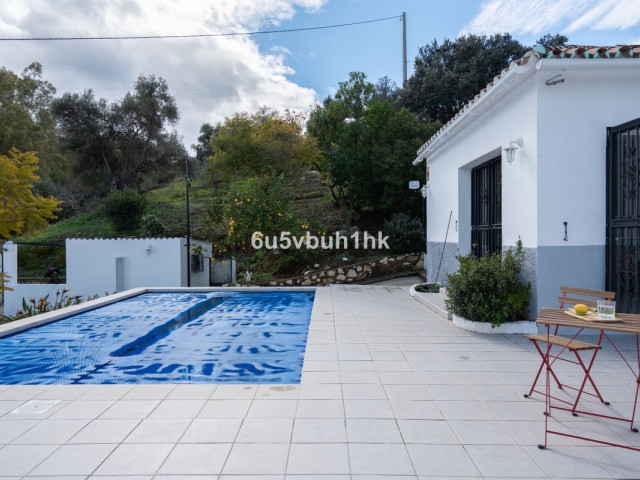 3 Soveroms Villa i Alhaurín el Grande