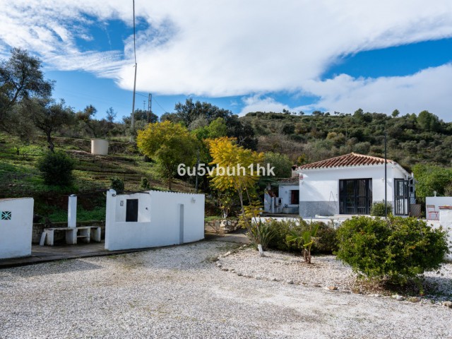 3 Soveroms Villa i Alhaurín el Grande