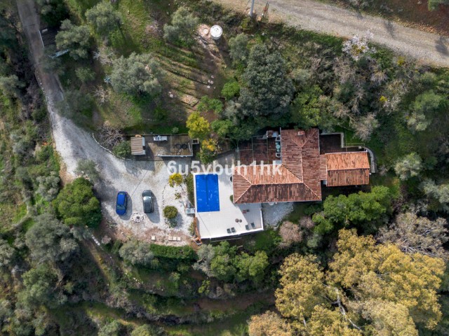 3 Soveroms Villa i Alhaurín el Grande