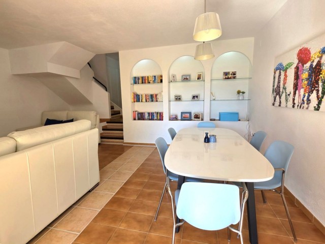 Maison mitoyenne avec 3 Chambres  à Casares Playa