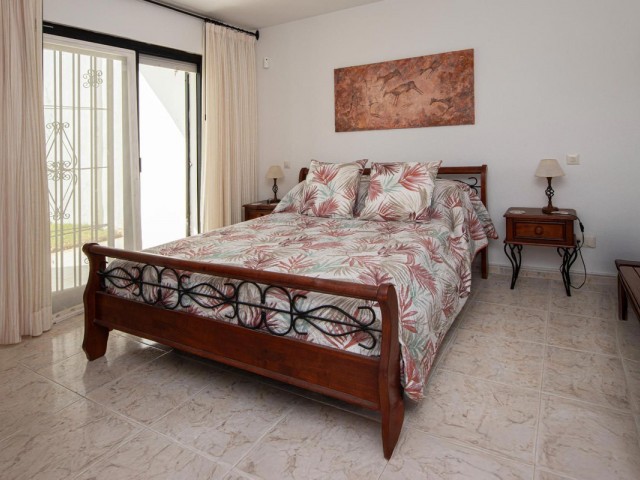 2 Schlafzimmer Reihenhaus in Marbella