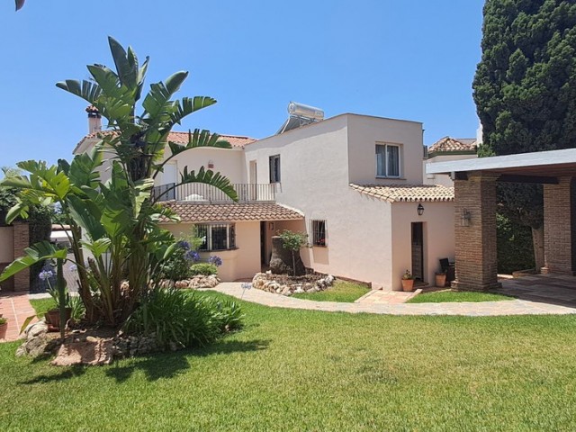 6 Schlafzimmer Villa in Marbella