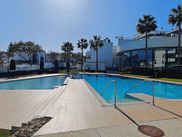 4 Schlafzimmer Apartment in Estepona