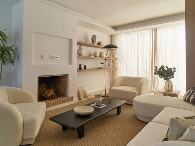 4 Schlafzimmer Reihenhaus in Nueva Andalucía