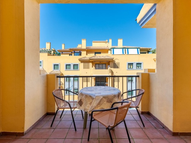 Apartamento con 2 Dormitorios  en San Pedro de Alcántara