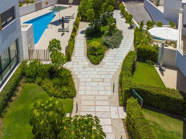 4 Schlafzimmer Reihenhaus in Marbella