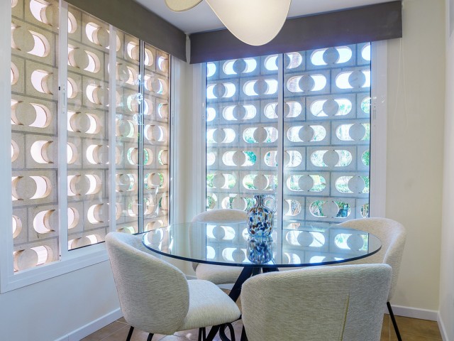 2 Bedrooms Apartment in Puerto Banús