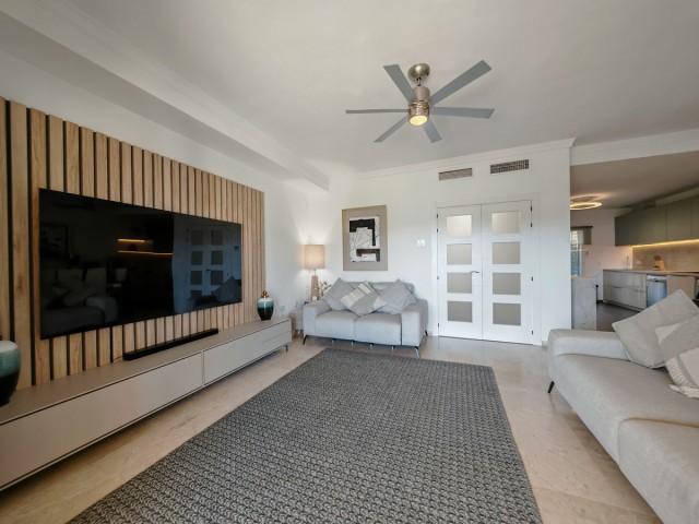 Maison mitoyenne avec 4 Chambres  à Riviera del Sol