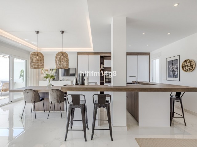 Penthouse in Nueva Andalucía