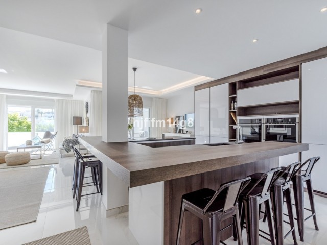 Penthouse in Nueva Andalucía