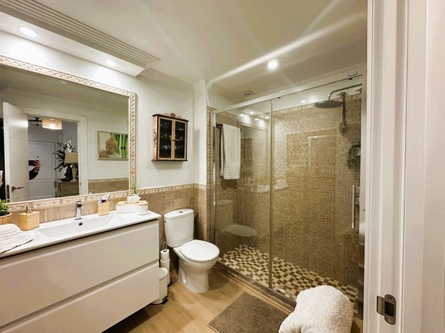 2 Schlafzimmer Apartment in San Pedro de Alcántara