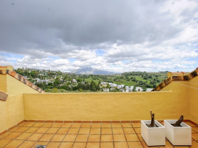 3 Bedrooms Apartment in Estepona