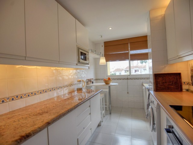 3 Bedrooms Apartment in Estepona