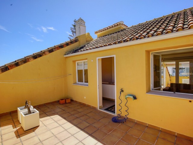 3 Bedrooms Apartment in Bel Air