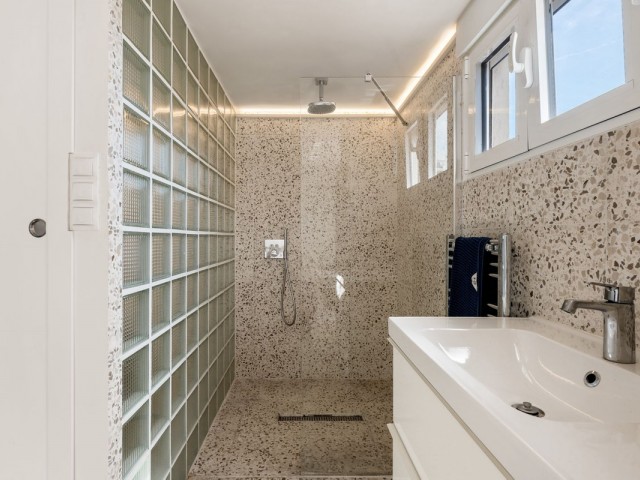 2 Schlafzimmer Apartment in Torremolinos