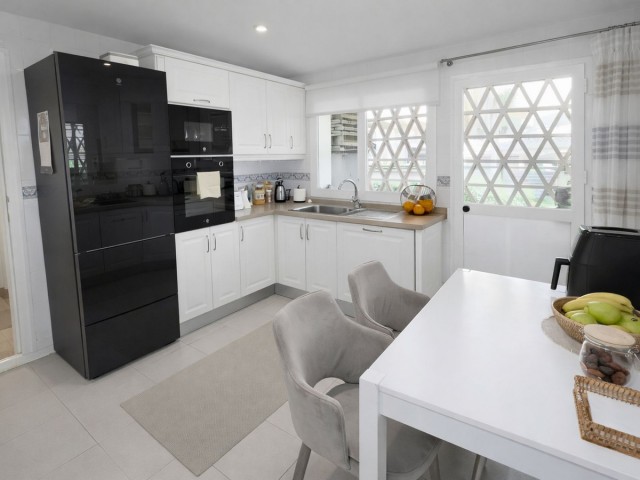 2 Makuuhuoneen Huoneisto Elviria