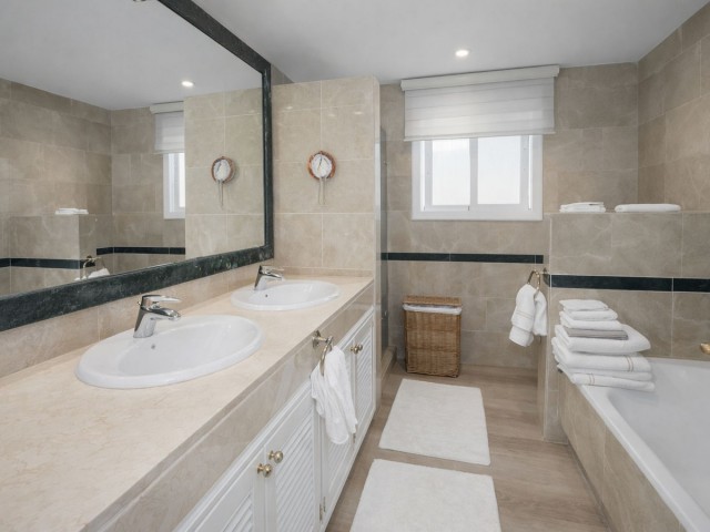 2 Makuuhuoneen Huoneisto Elviria