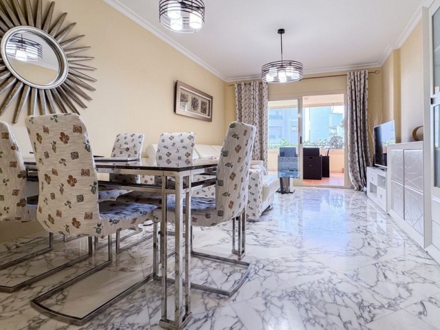 Apartment, El Faro, R4897357