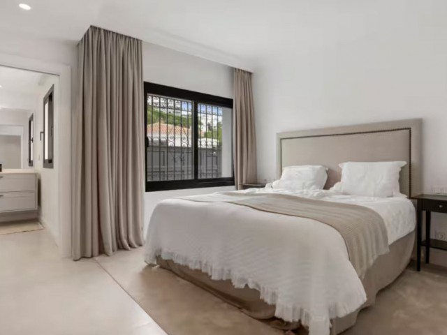 Villa avec 5 Chambres  à Benahavís