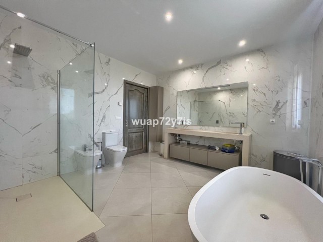 Villa avec 5 Chambres  à Sotogrande