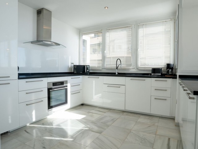 3 Bedrooms Apartment in Marbella