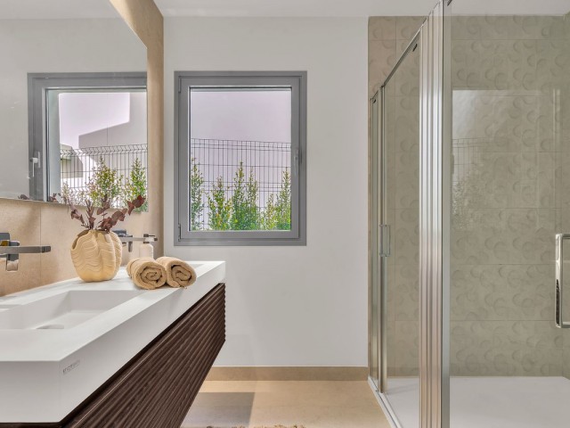 4 Schlafzimmer Apartment in Marbella