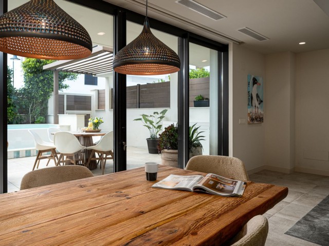 4 Schlafzimmer Reihenhaus in La Cala de Mijas