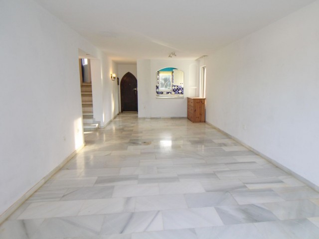 2 Schlafzimmer Apartment in Nueva Andalucía