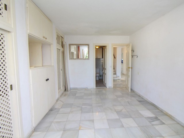 2 Schlafzimmer Apartment in Nueva Andalucía