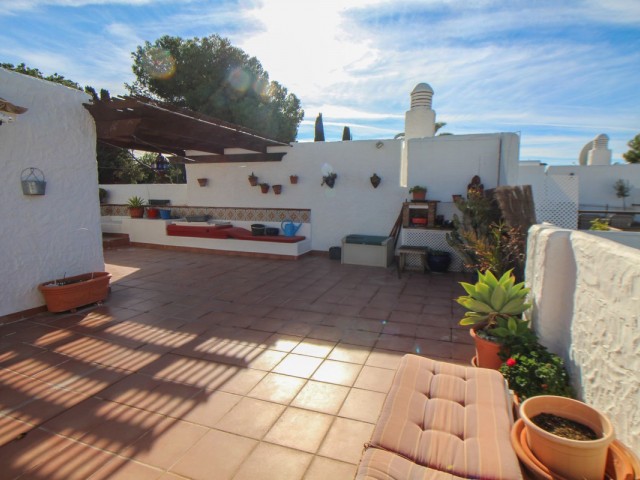 2 Schlafzimmer Apartment in Nueva Andalucía