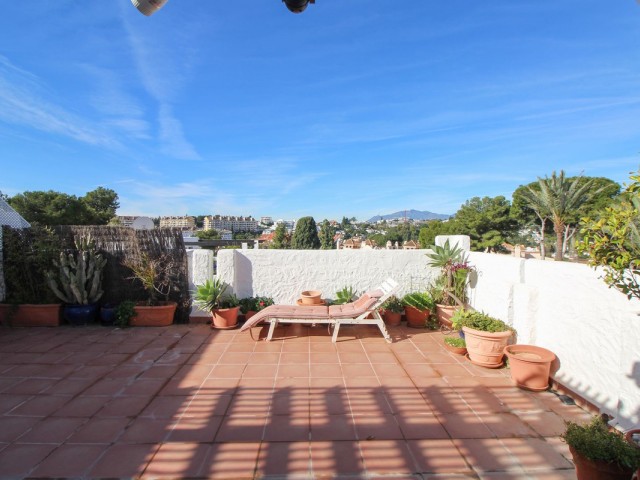 2 Schlafzimmer Apartment in Nueva Andalucía