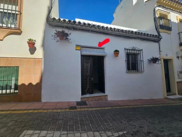 Rivitalo, Estepona