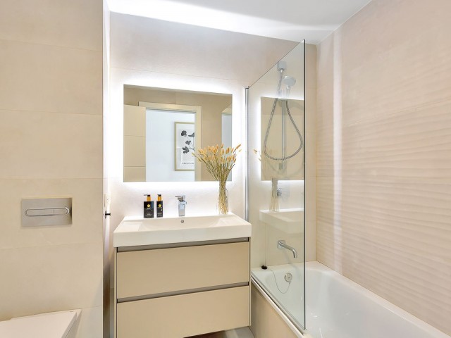 2 Slaapkamer Appartement in Elviria