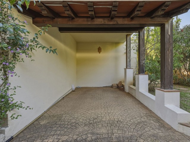 2 Bedrooms Villa in Reserva de Marbella