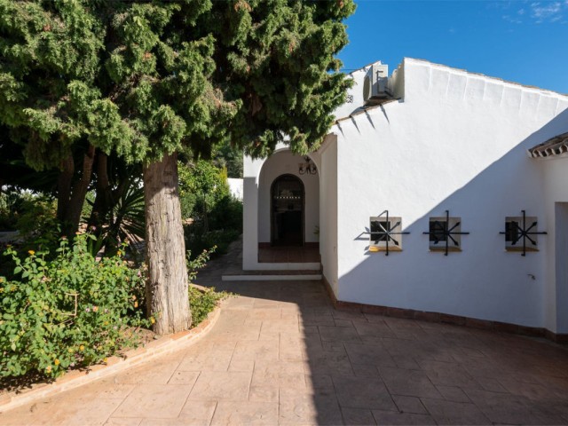 3 Schlafzimmer Villa in Cabopino