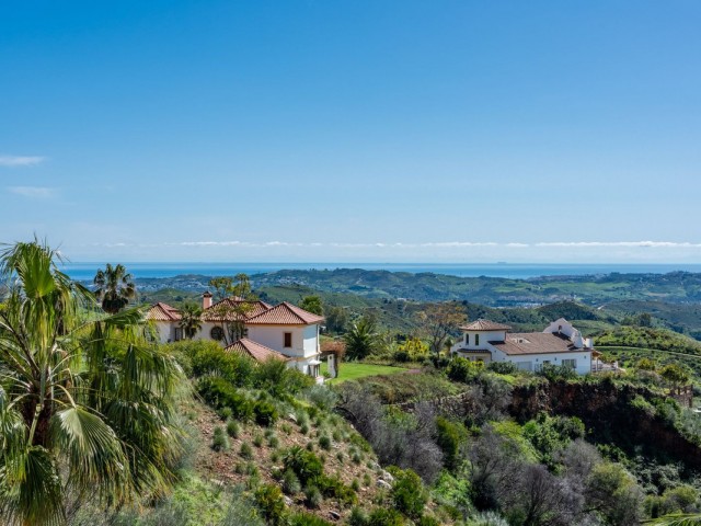 4 Makuuhuoneen Huvila Mijas