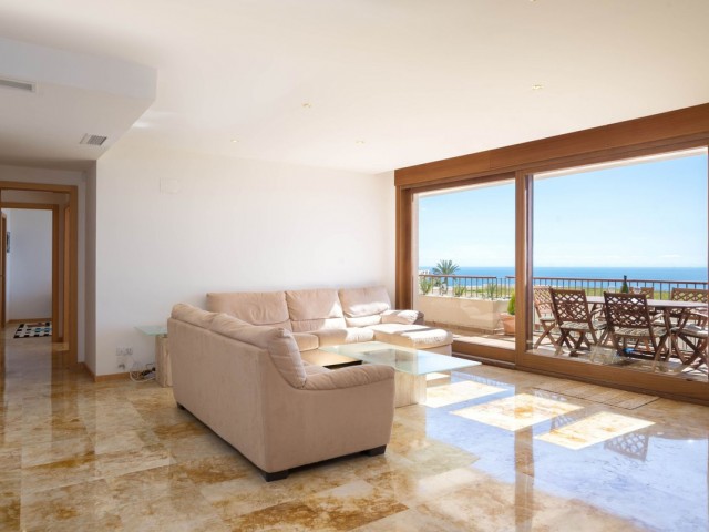 Apartment, Altos de los Monteros, R5332495