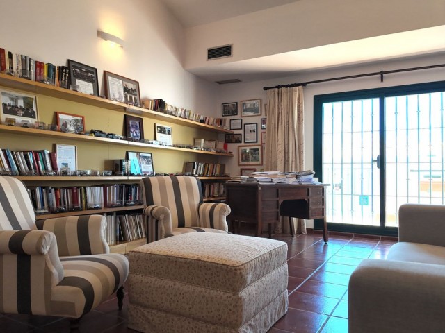 5 Schlafzimmer Reihenhaus in San Pedro de Alcántara