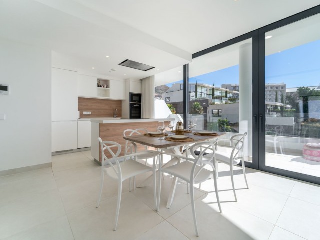 2 Schlafzimmer Apartment in Fuengirola