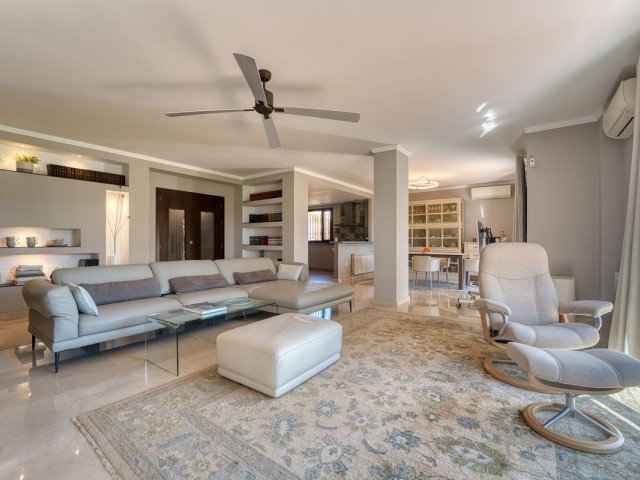 5 Schlafzimmer Villa in Guadalmina Alta