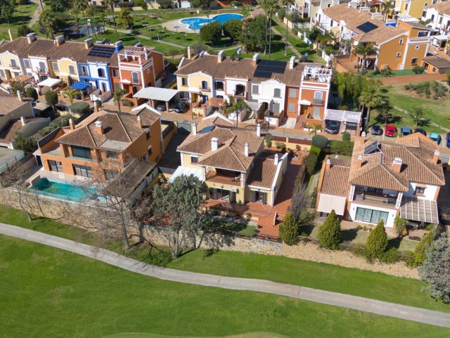 5 Soveroms Villa i Guadalmina Alta