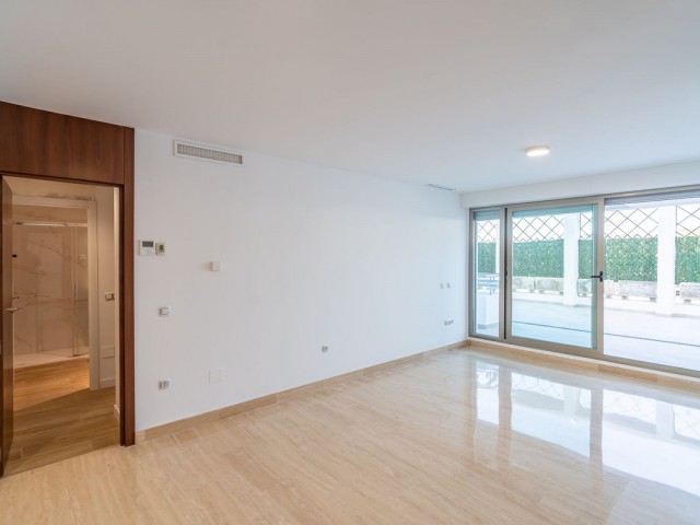 Apartment, La Cala de Mijas, R5333002