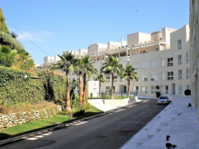 2 Schlafzimmer Apartment in Nueva Andalucía