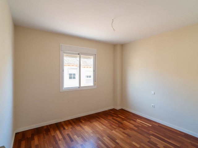 4 Slaapkamer Rijtjeshuis in Calahonda