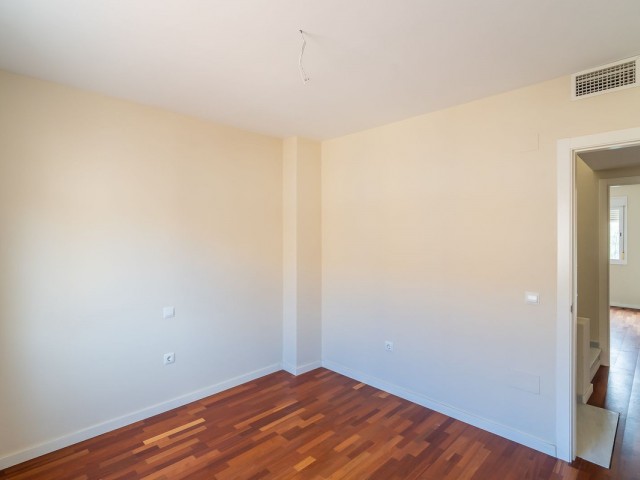 4 Slaapkamer Rijtjeshuis in Calahonda