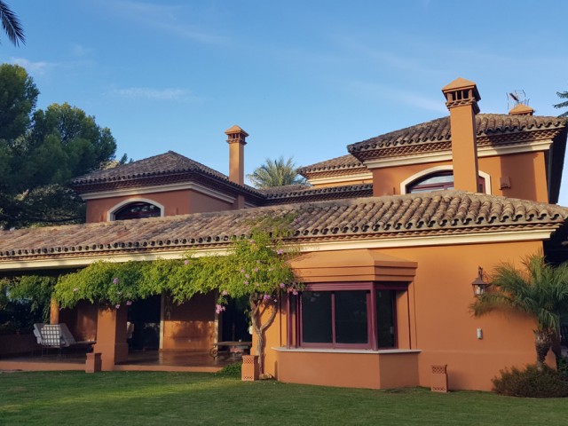 Villa, Sierra Blanca