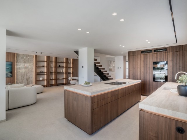 5 Schlafzimmer Villa in Nueva Andalucía