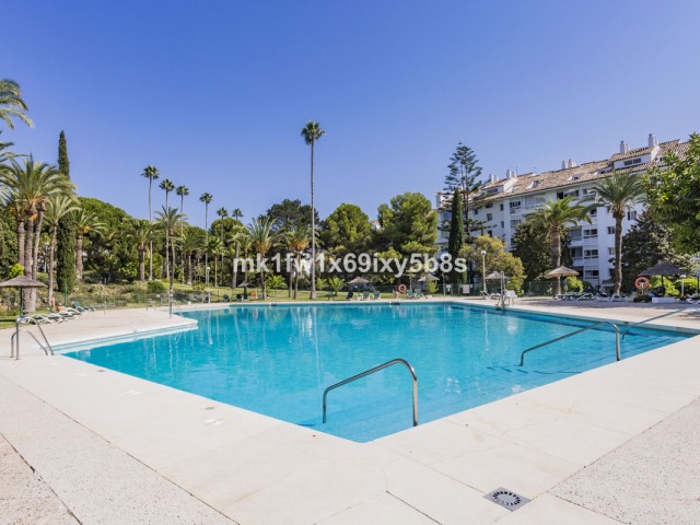 2 Makuuhuoneen Huoneisto Río Real