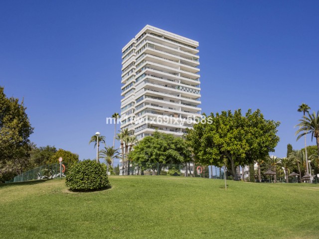 Appartement, Rio Real, R5143432