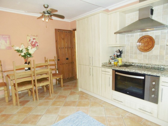 4 Schlafzimmer Villa in Sierrezuela